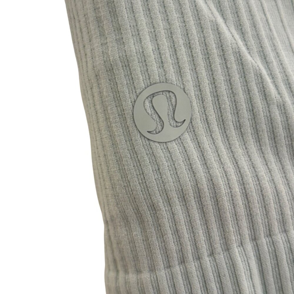 Lululemon Ebb to Street Long Sleeve Shirt Sz 8 Padded Crop Top Delicate Mint - Picture 9 of 9